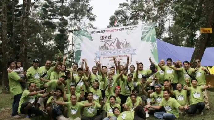 Berita - KOMUNITAS: Mobility Tangchap Tegakkan Konvoi Tanpa Sirine!