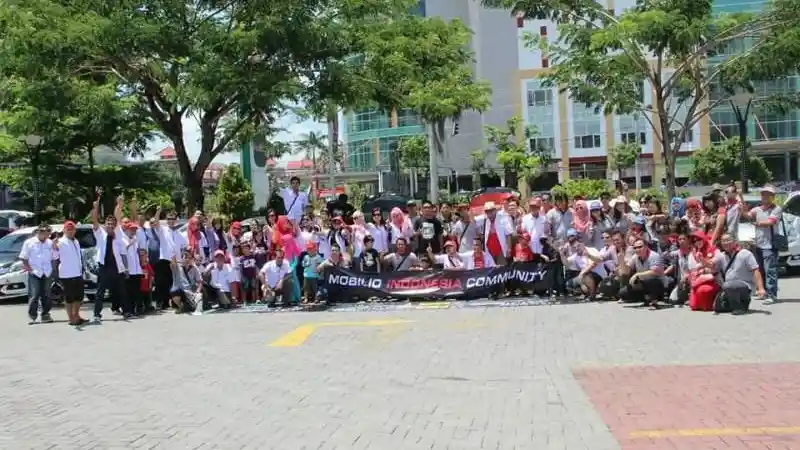 Foto - Acara Tahunan Komunitas Mobilio Sukses Digelar