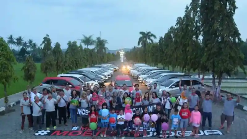 Berita - Acara Tahunan Komunitas Mobilio Sukses Digelar