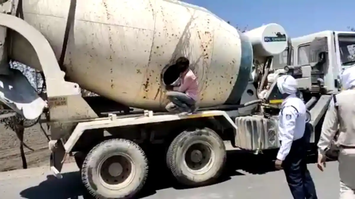 Berita - Video : Melawan Lockdown, Seperti Ini Orang India Memaksa Mudik