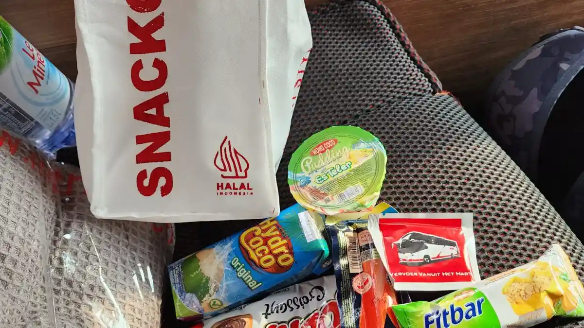 Foto - Perang Snack Antar PO Makin Menjadi