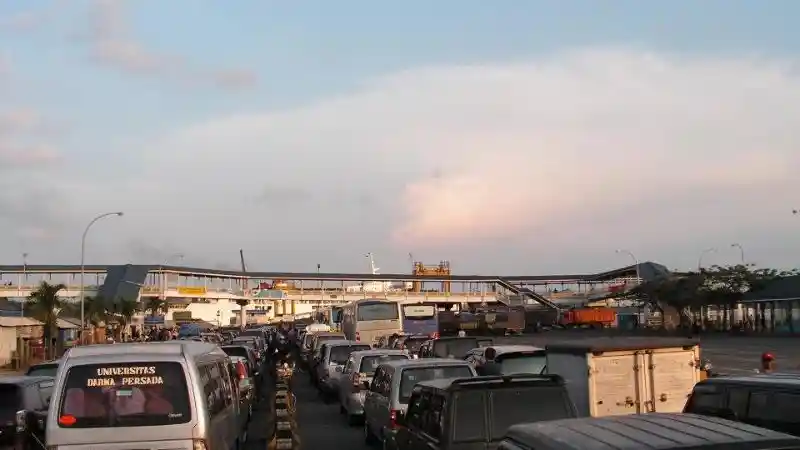 Berita - Antisipasi Arus Balik, Penumpang Kapal Di Bakauheni Wajib Tes Rapid Antigen