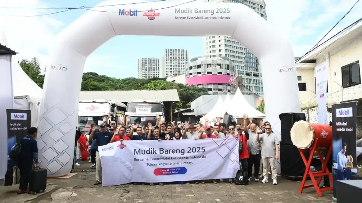 Foto - ExxonMobil Lubricants Hadiahi Mekanik Mudik Gratis