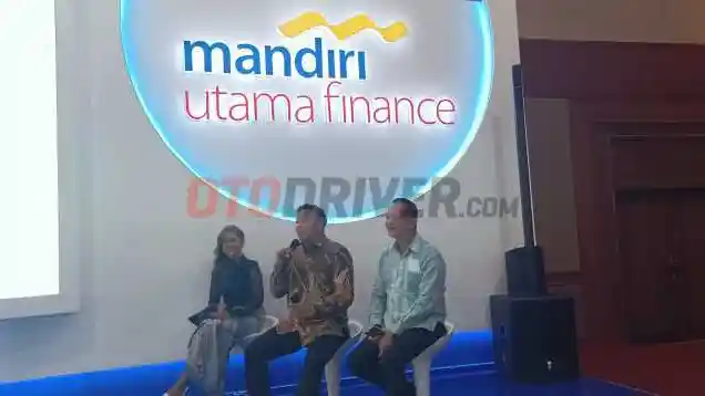 Foto - MUF Berikan Kemudahan untuk Beli Mobil Impian di GJAW 2023, Bisa Tukar Tambah!