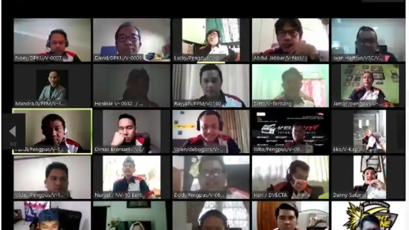 Foto - Pemilihan Ketua Umum Komunitas Pertama di Indonesia Secara Online