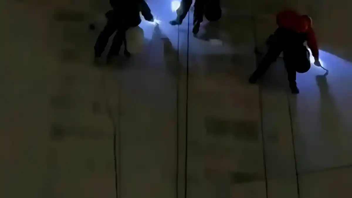 Foto - Kantor Pusat Neta Di Shanghai Tutup?