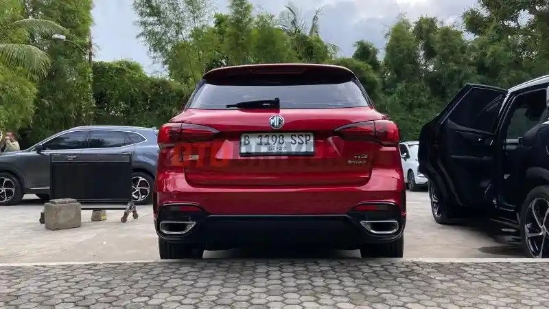 Foto - New MG HS Resmi Meluncur Dengan Harga Rp 455 Juta, Dilengkapi Fitur Semi Otonom