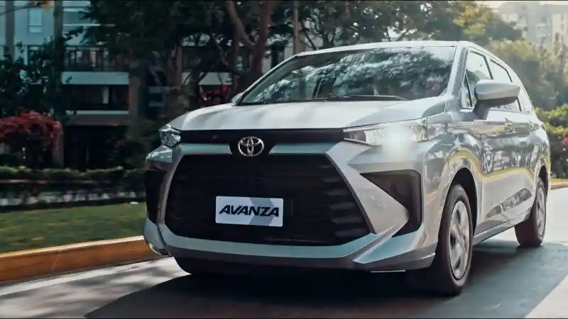 Foto - Toyota New Transmover FWD Hentikan Kiprah Model Lama Berpenggerak Roda Belakang