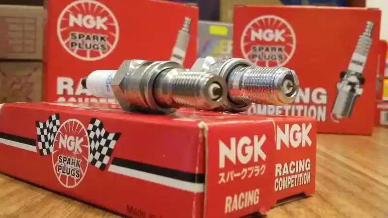 Tips - Kapan Waktu Terbaik Untuk Mengganti Busi?