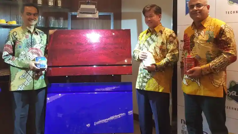 Foto - Nippon Paint Kini Pasarkan Cat Mobil