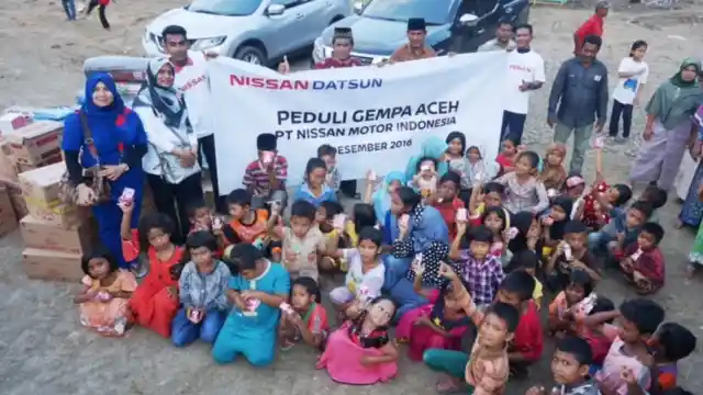 Foto - Nissan Indonesia Sigap Bantu Bencana Gempa Aceh