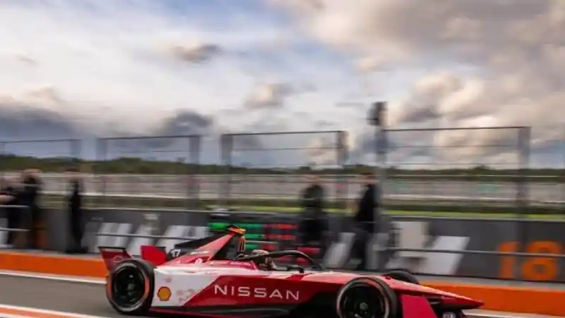 Foto - Ini Jawaban Nissan Soal Konsistensi di Formula-E Saat Dilanda Krisis Keuangan