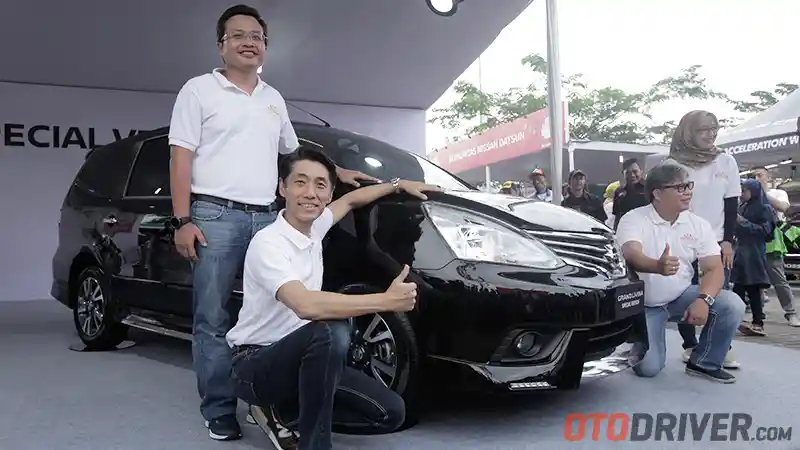 Foto - Nissan Grand Livina Varian Baru Meluncur, Ribuan Konsumen Dimanjakan