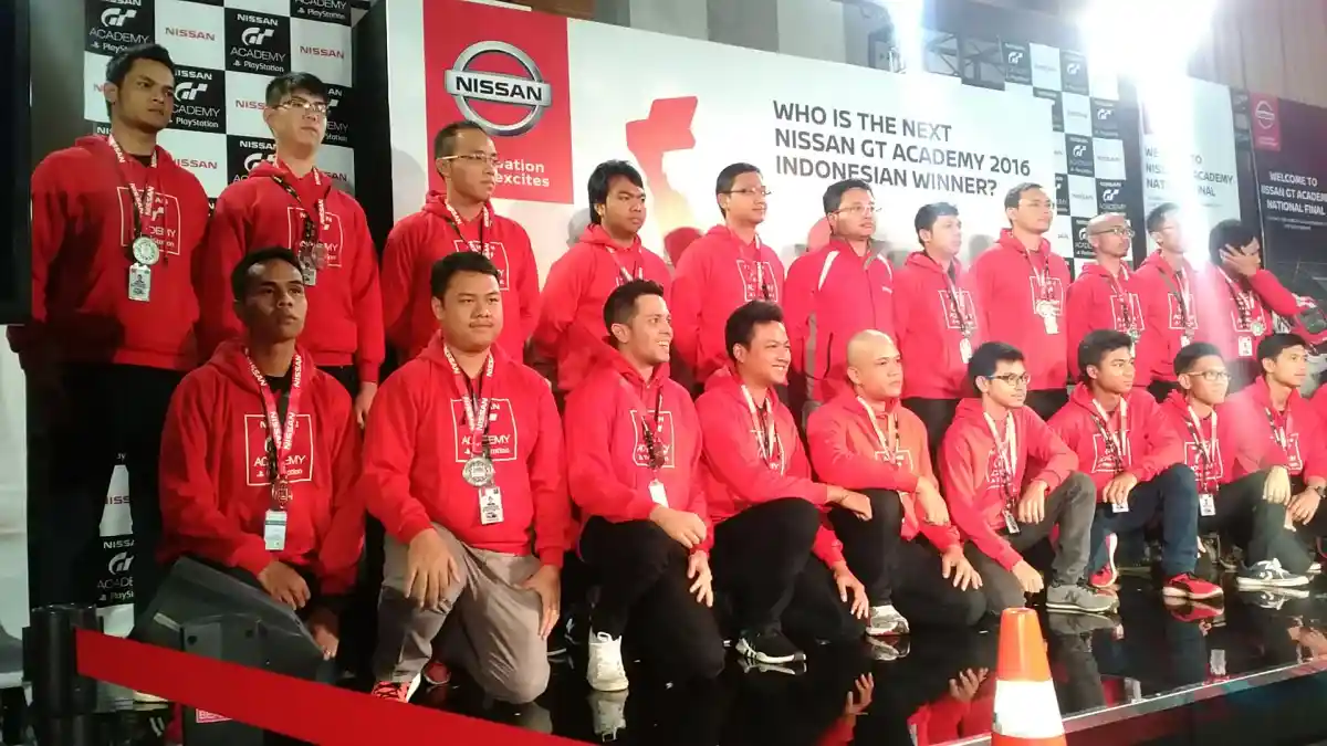 Berita - Nissan GT Academy 2016: Enam Gamer Ini Terpilih Untuk Berangkat ke Inggris