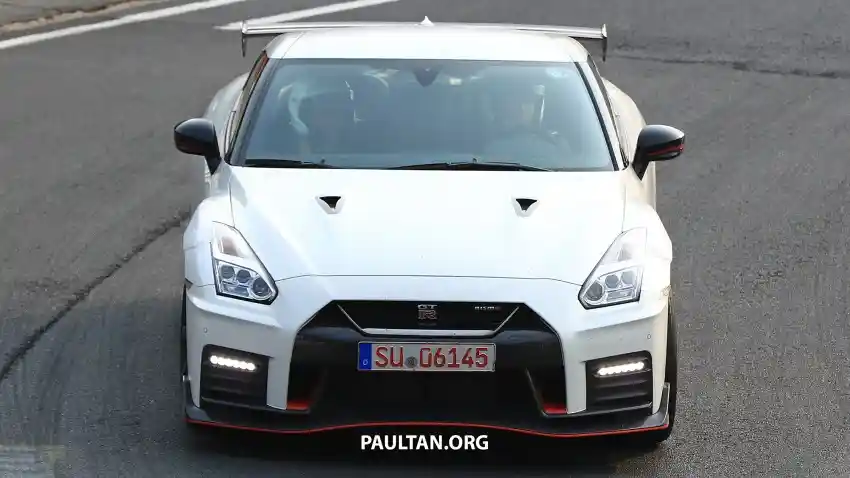 Foto - Inilah Penampakan Nissan GT-R Terbaru (6 Foto)