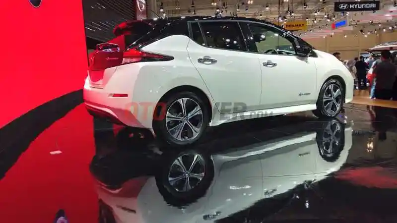 Foto - Inilah Bukti Nissan Leaf Meluncur di Indonesia Awal 2020