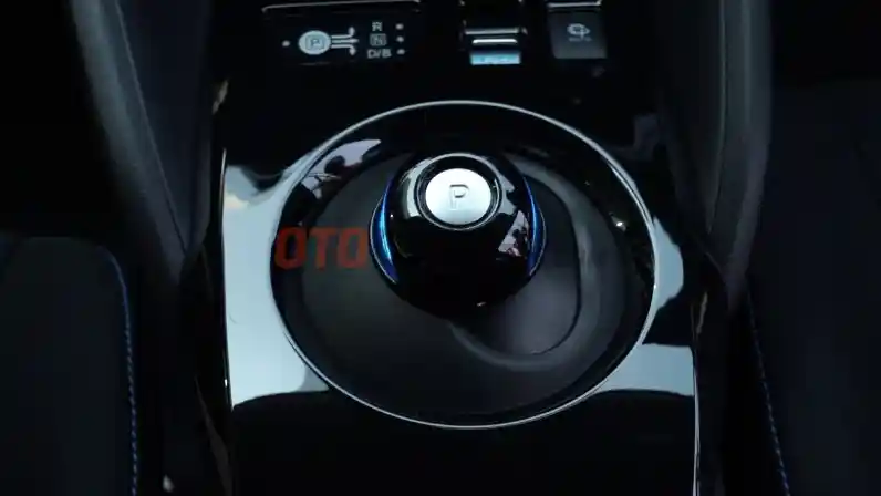 Foto - FIRST DRIVE: Nissan Leaf