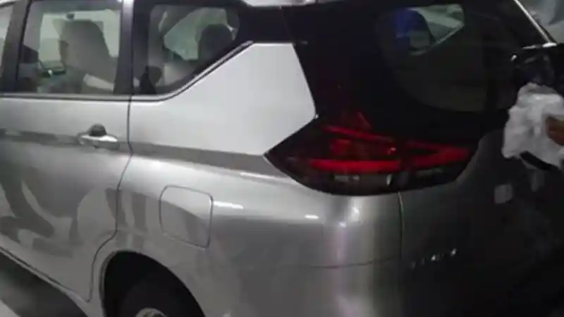 Foto - Ini Dia Spesifikasi Lengkap Nissan Livina Per Varian