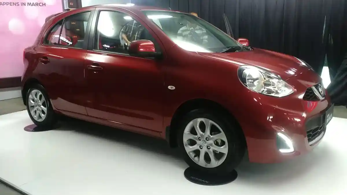 Foto - Daftar Harga Small City Car (November 2018)