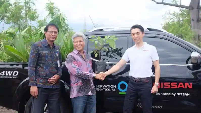 Foto - Nissan Tugaskan Navara Untuk Konservasi di Kawasan Gunung Agung