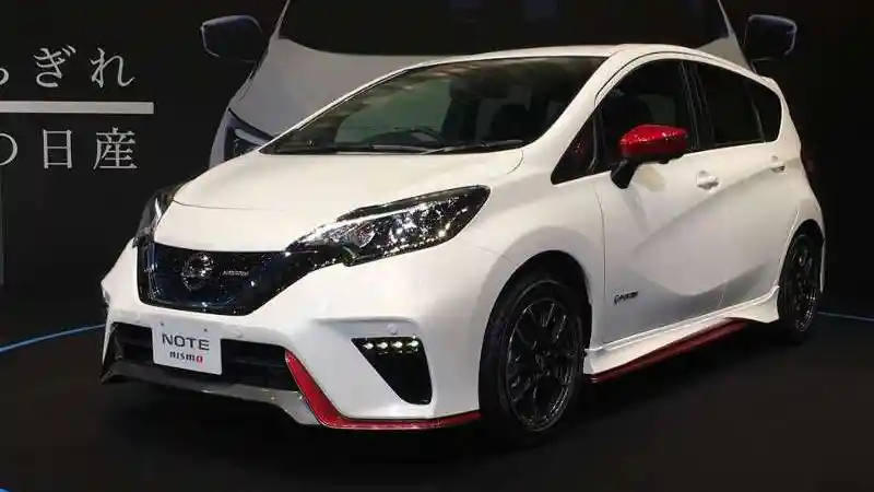 Foto - Nissan Tak Sabar Jual Mobil Listriknya di Indonesia