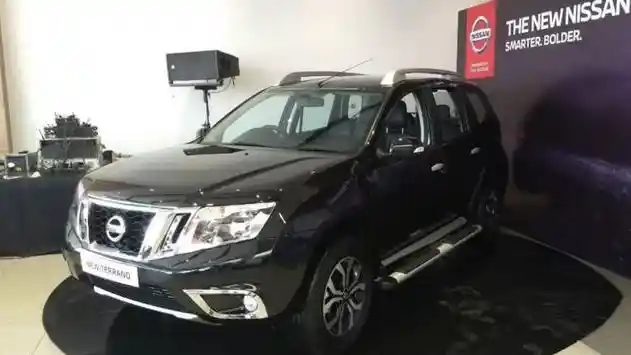 Foto - Nissan Terrano 2017 Rilis Lebih Dulu Di India, Ini Speknya
