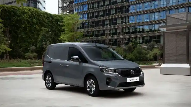 Foto - Pengganti Nissan Evalia, Ancang-Ancang Akan Meluncur