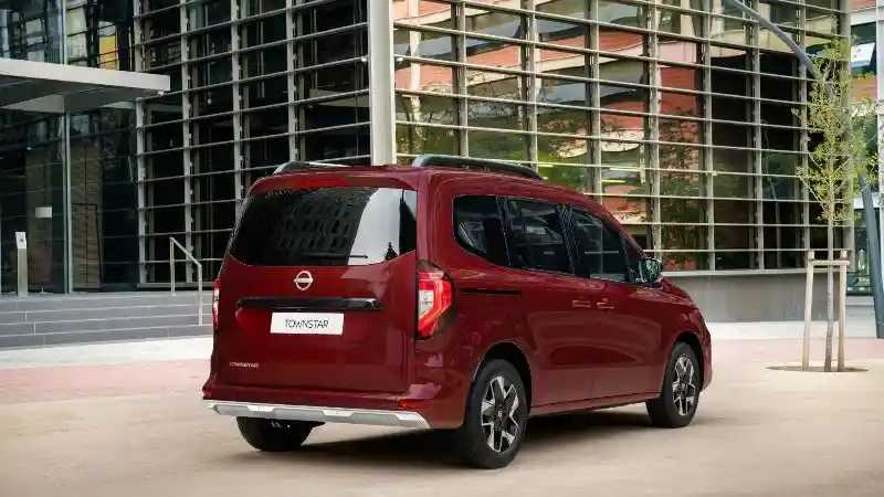 Foto - Pengganti Nissan Evalia, Ancang-Ancang Akan Meluncur