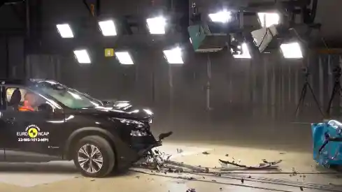 Foto - VIDEO: Crash Test Nissan X-Trail (Euro NCAP)