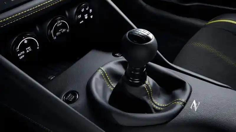 Tips - Jangan Abai Dengan Jadwal Penggantian Oli Pada Transmisi Manual