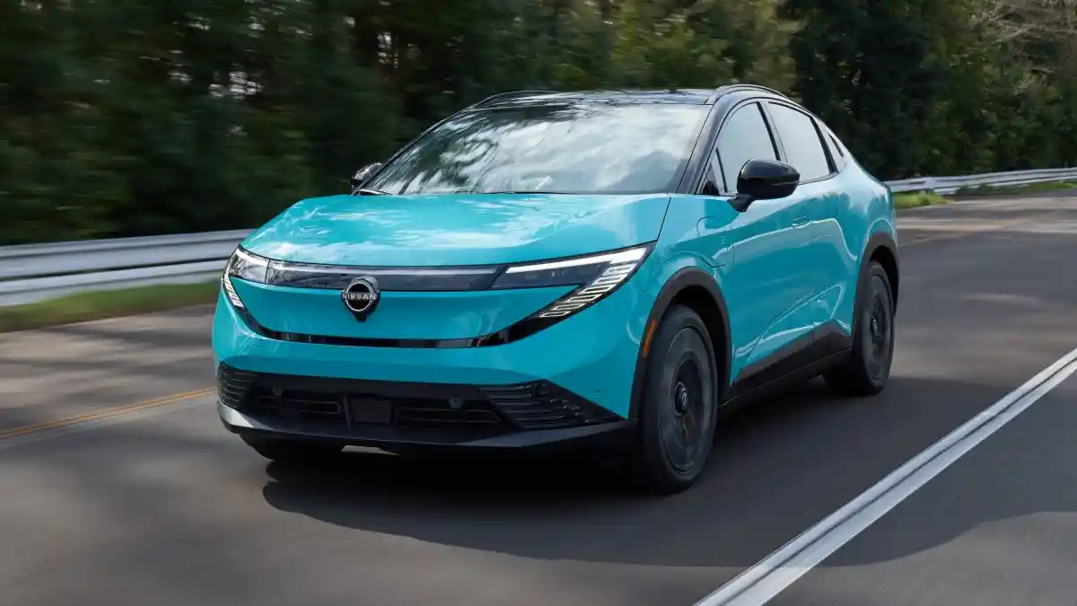 Foto - Mitsubishi Ecplise Sportback EV Hadir Dengan Racikan Nissan Leaf