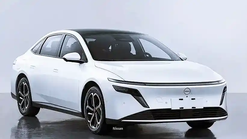 Foto - Nissan Teana Buatan Tiongkok Segera Diluncurkan, Ini Bocorannya