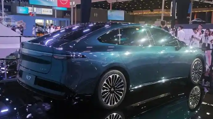 Foto - Ini Dia Nissan N7, Joint Venture EV Nissan Dengan Dongfeng