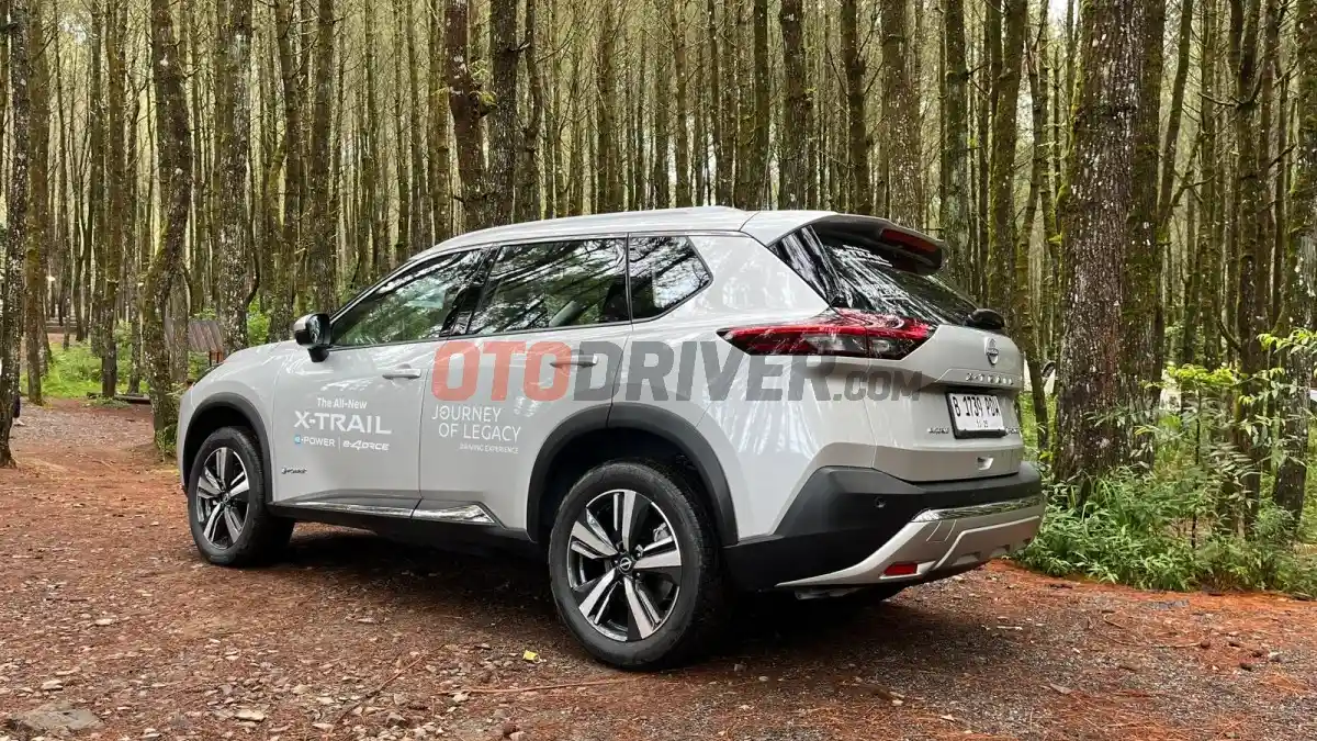 Foto - Segini Konsumsi BBM Nissan X-Trail e-Power Digeber Ke Lembang