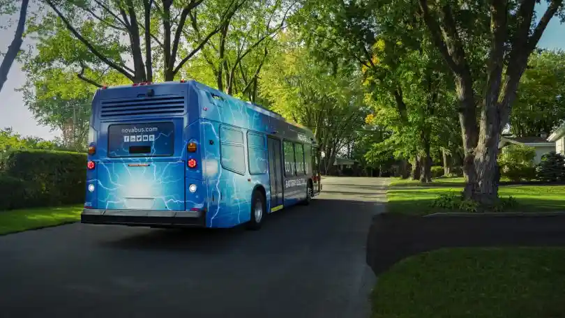 Foto - Jalan-jalan di Kanada Siap Diinvasi Ribuan Bus Listrik Nova Bus