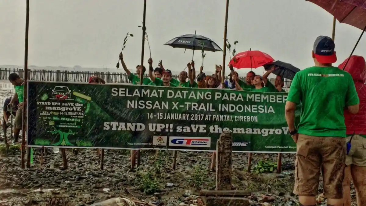 Berita - KOMUNITAS: Nissan X-Trail Indonesia Touring ke Cirebon Bawa Misi Mulia