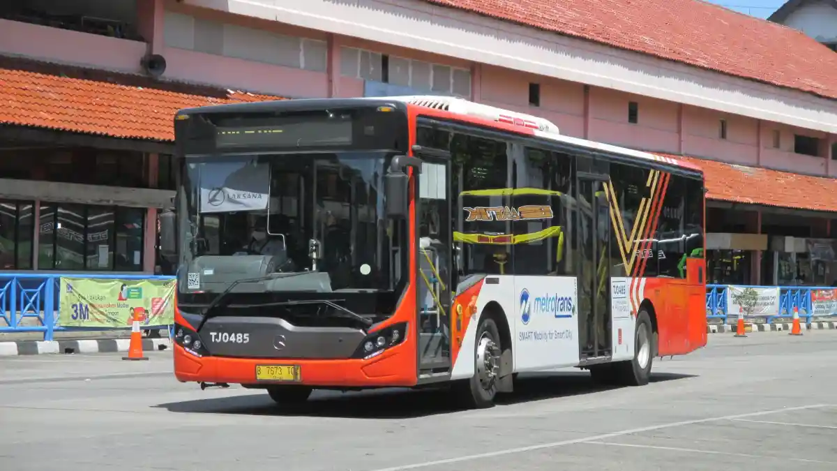 Berita - Sejarah Singkat 50 Tahun Mercedes-Benz Di Indonesia (II), Kisah Mercy Pasca-reformasi