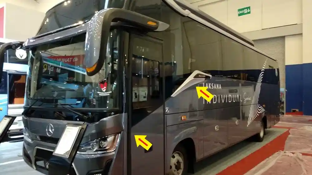 Foto - ‘Selendang’ Itu Nyawanya Bis