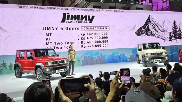 Foto - Suzuki Jimny 5 Pintu Di India Ambles, Indonesia Bisa Tambah Kuota? 