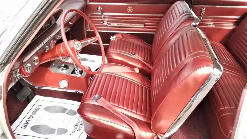 Foto - Oldsmobile Cultass Jetfire, Pelopor Mobil Turbo Yang Berumur Pendek