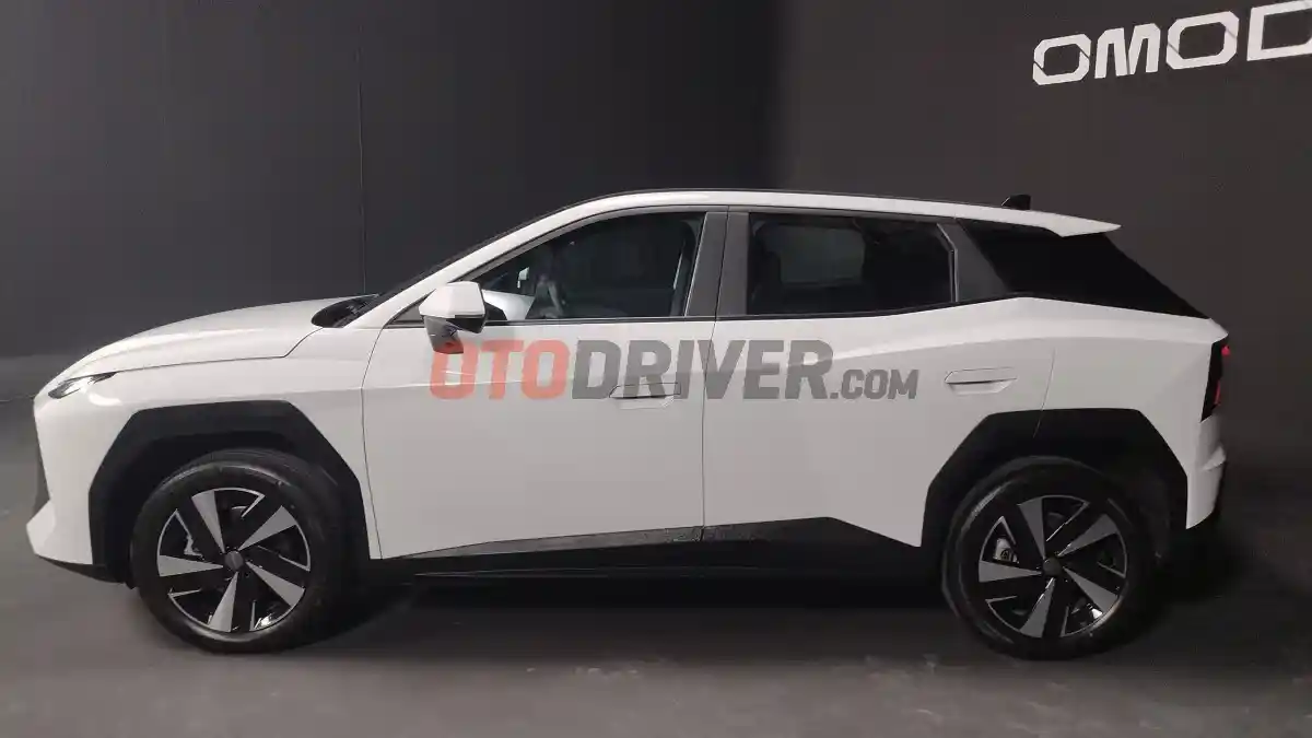 Foto - Omoda O4 Hadir di Indonesia, SUV Canggih Dilengkapi AI