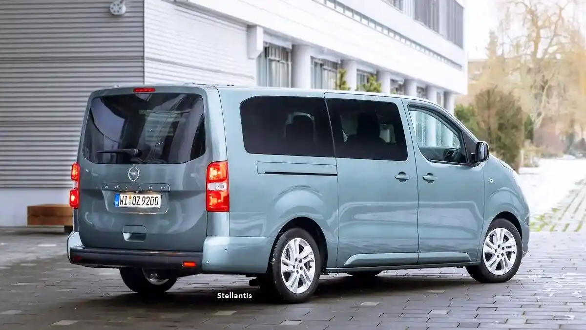 Foto - Opel Zafira Yang Legendaris Itu Kini Jadi Melar