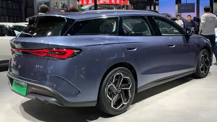 Berita - BYD Seal 06 DM-I Hybrid Station Wagon Siap Masuk Pasar Indonesia, Ini Dia Bocoran Spesifikasinya