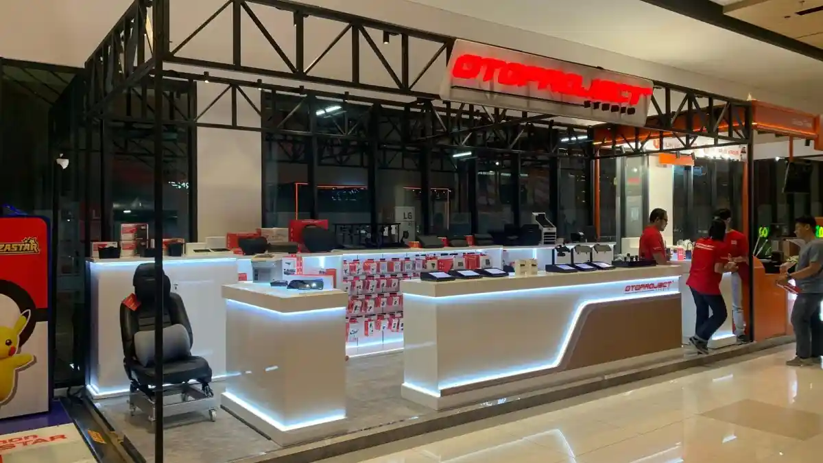 Foto - Otoproject Studio Dibuka Di Dua Mall Besar, Bisa Coba Produk Langsung