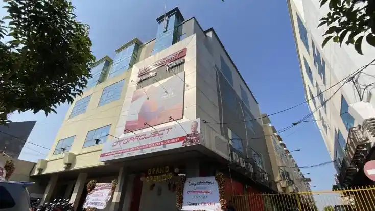 Berita - Otoproject Perluas Jangkauan Buka Gerai Kesembilan Di Surabaya