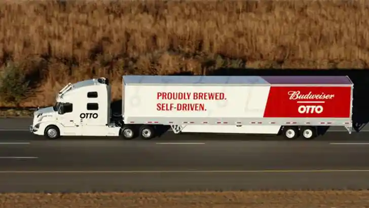 Foto - Otto Sukses Ujicoba Truk Self-driving Menempuh Perjalanan 150 Mil Membawa Muatan 51.744 Kaleng Bir