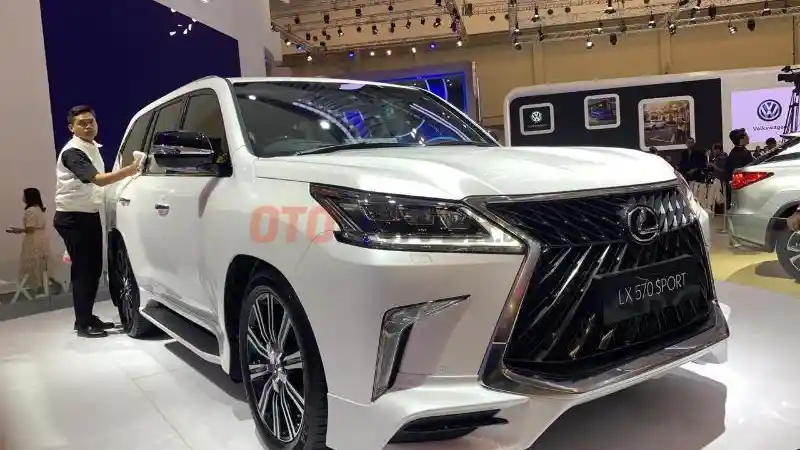 Berita - GIIAS 2019: Lexus LX570 Resmi Meluncur, Harga Sentuh RP 3,3 Milyar
