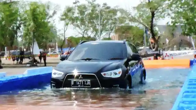 Tips - Cegah Rem Blong Setelah Melintasi Genangan