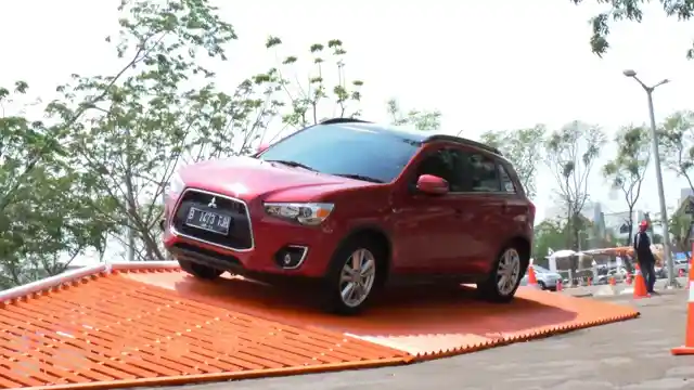 Berita - Mitsubishi Outlander Sport Facelift Siap Hadir Tahun Ini Di Indonesia