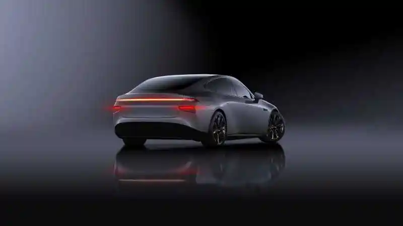 Foto - Pengyi P7 Mobil Listrik Cungkok Penantang Mobil Listrik Eropa dan Amerika